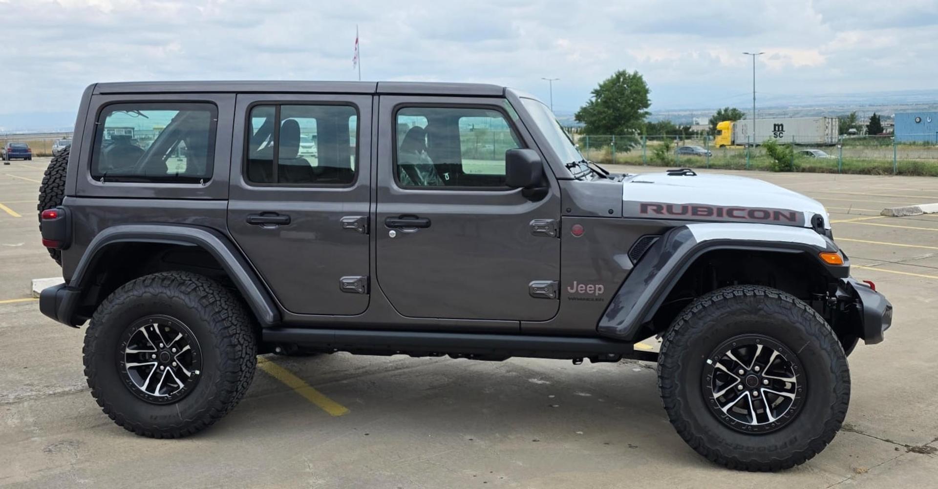 Jeep Wrangler 2026 — photo 2
