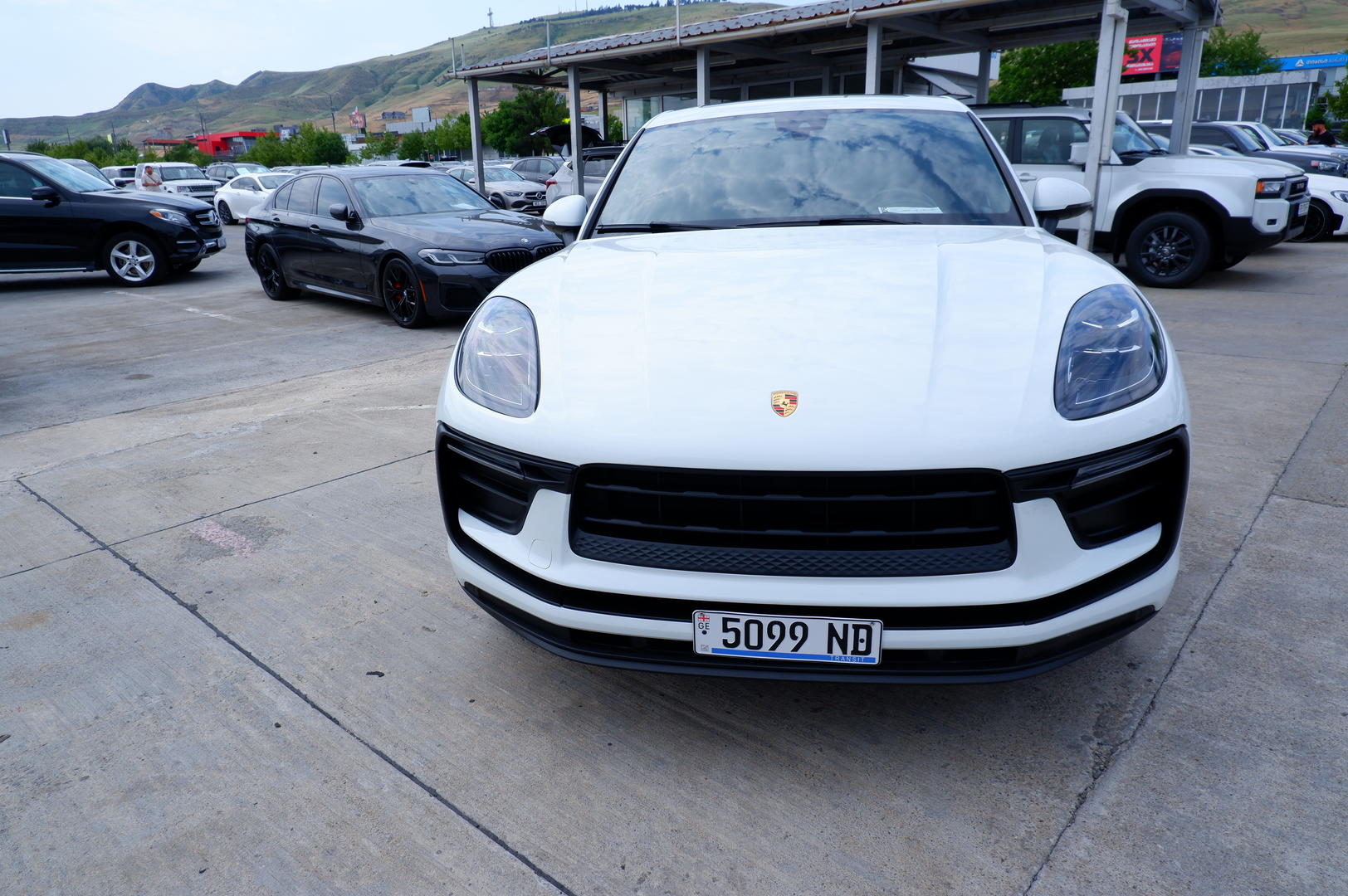 Porsche Macan 2018 — photo 2