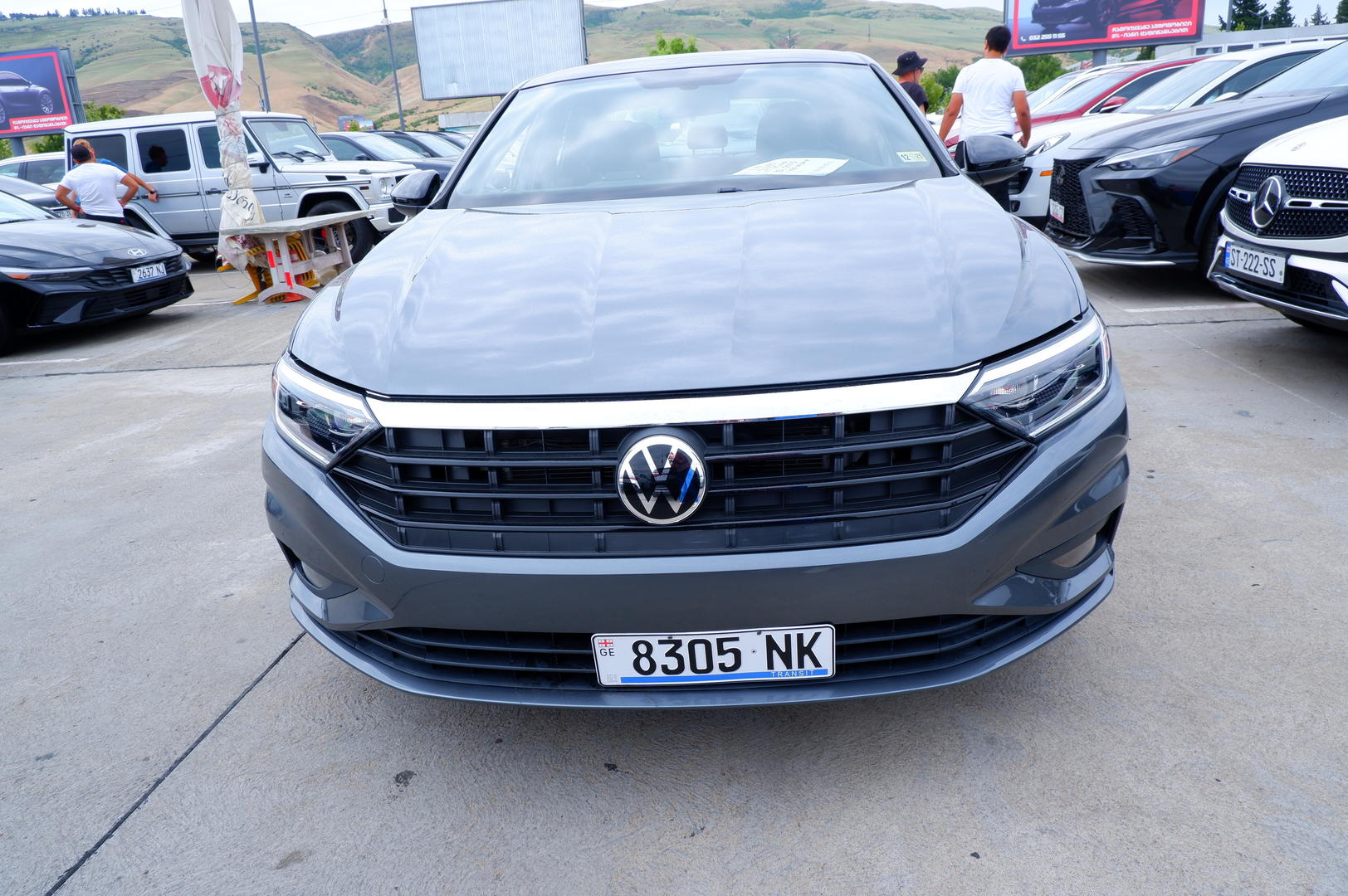Volkswagen Jetta 2019 — photo 2