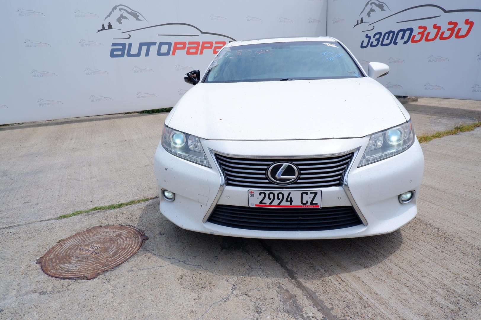 Lexus ES 350 2015 — photo 2