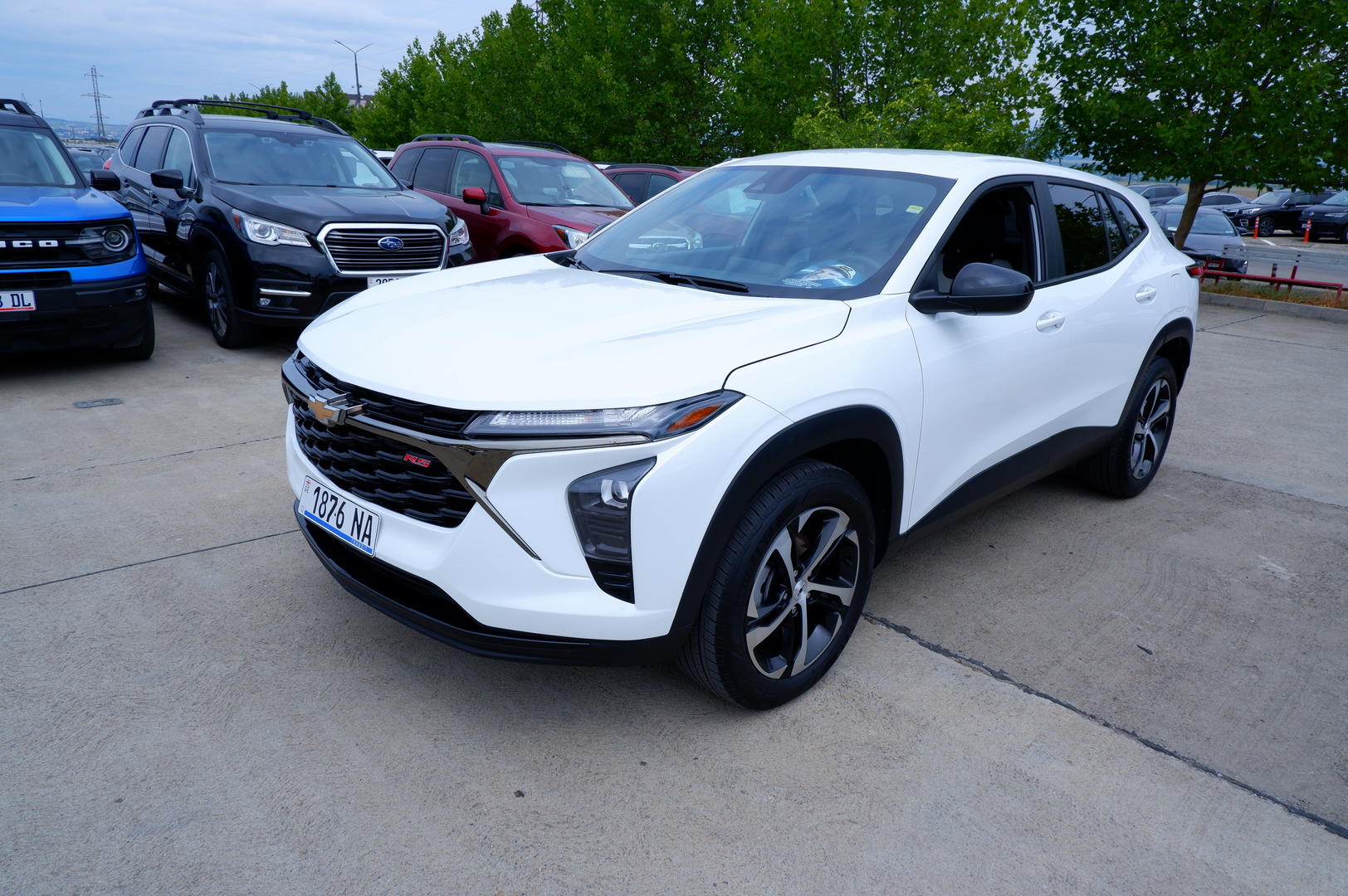 Chevrolet Trax 2023 — photo 2
