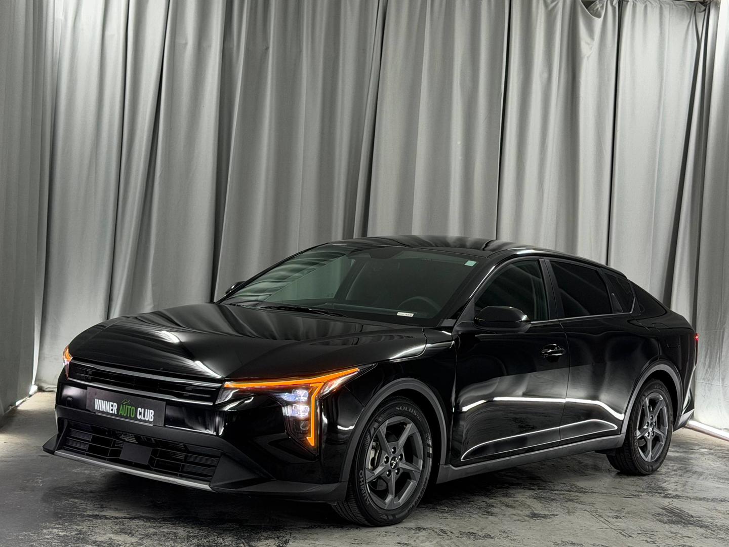 Kia K4