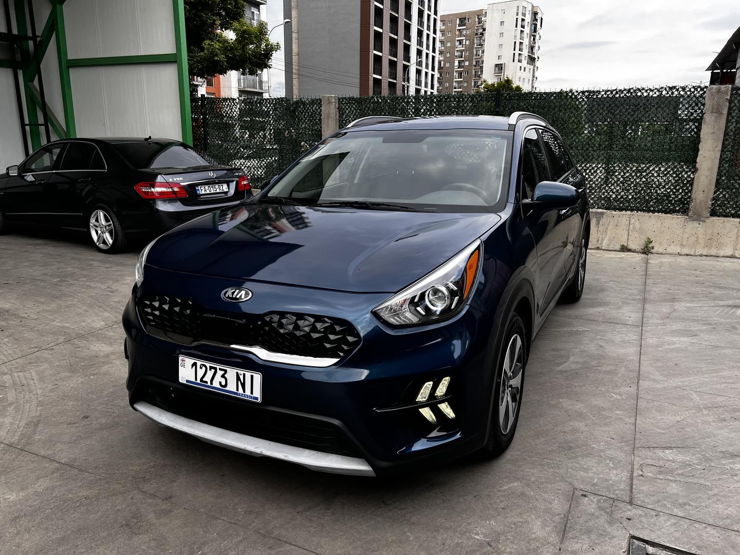 Kia Niro 2020 — photo 2