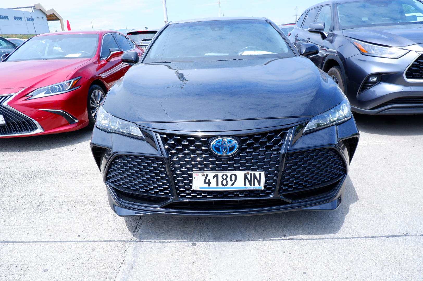 Toyota Avalon 2022 — photo 2