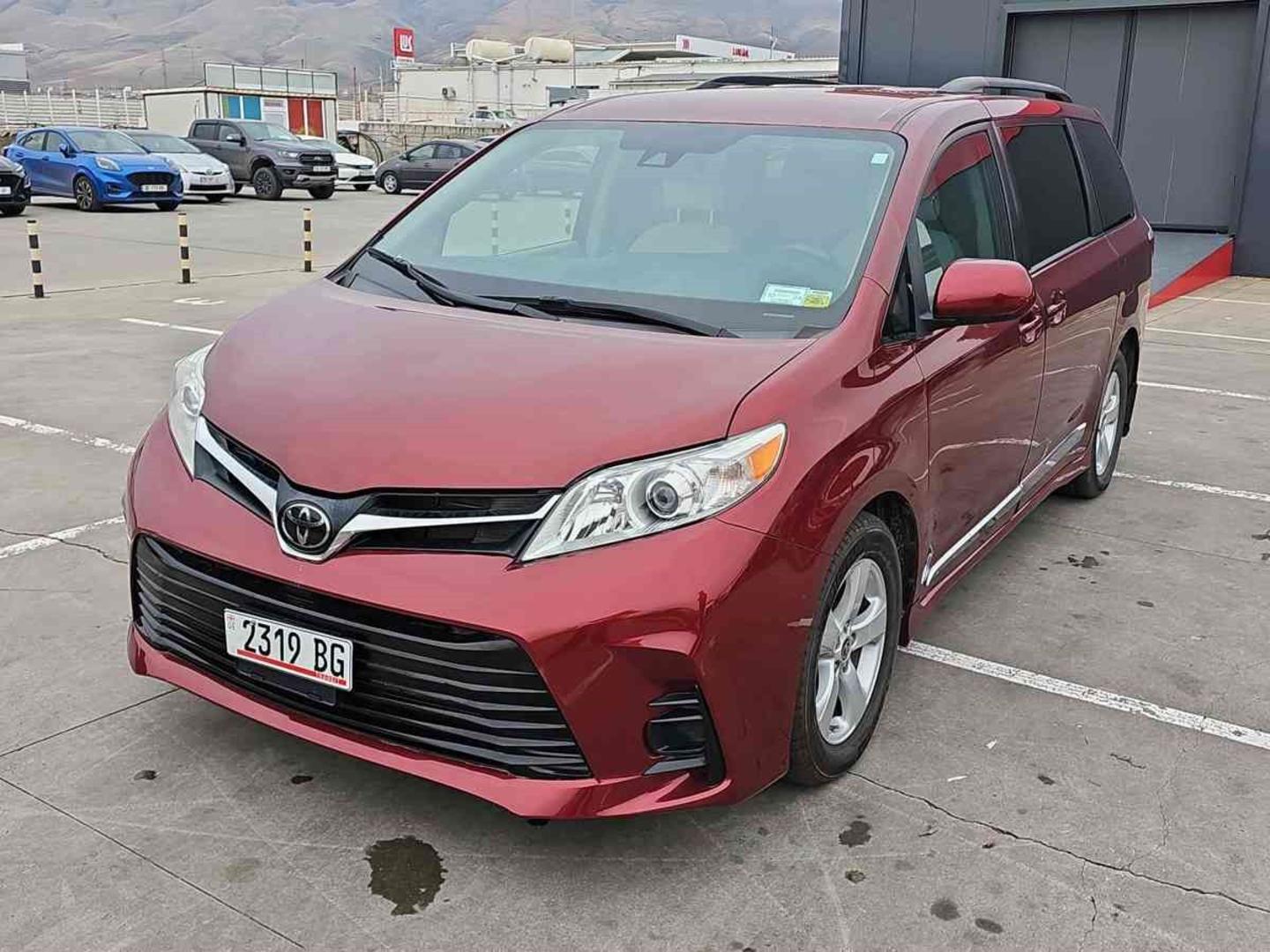 Toyota Sienna