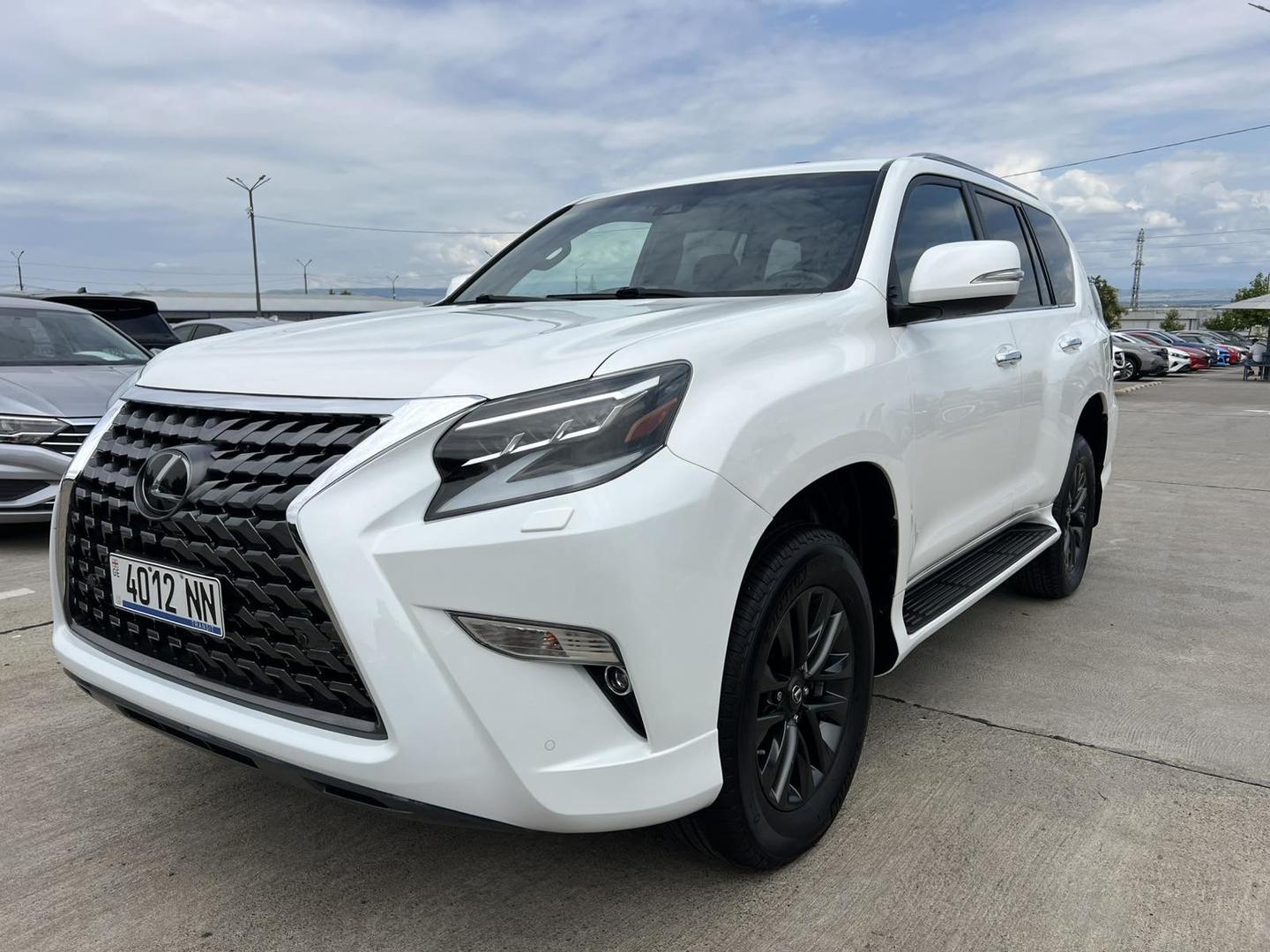 Lexus GX 460 2020 — photo 2