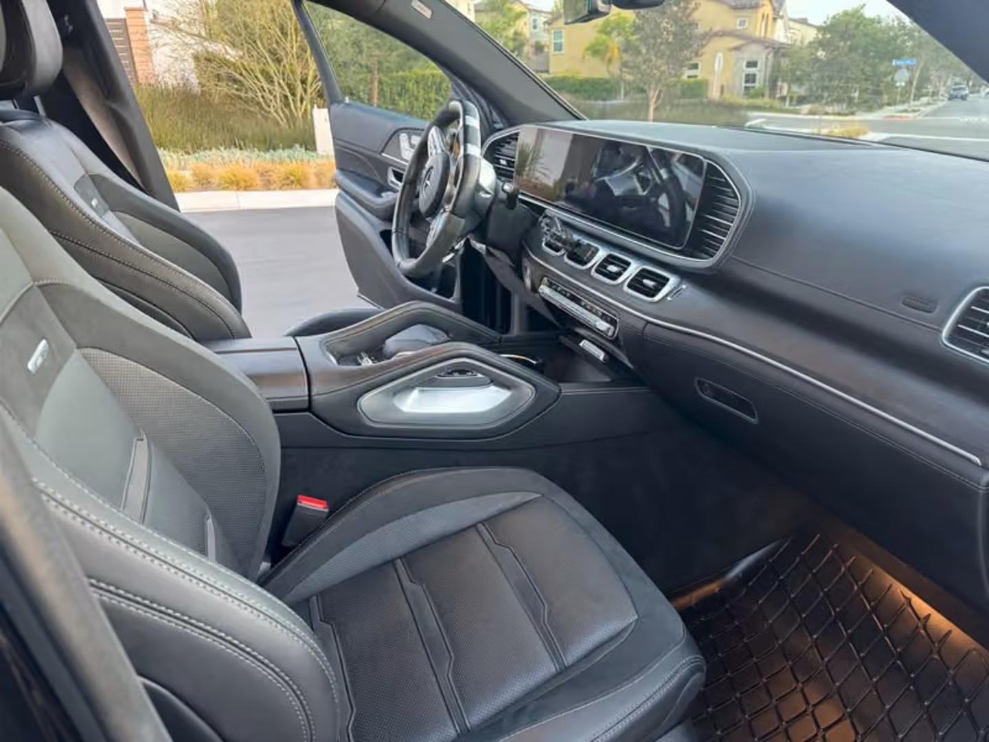 Mercedes-Benz GLE 53 AMG 2023 — photo 2