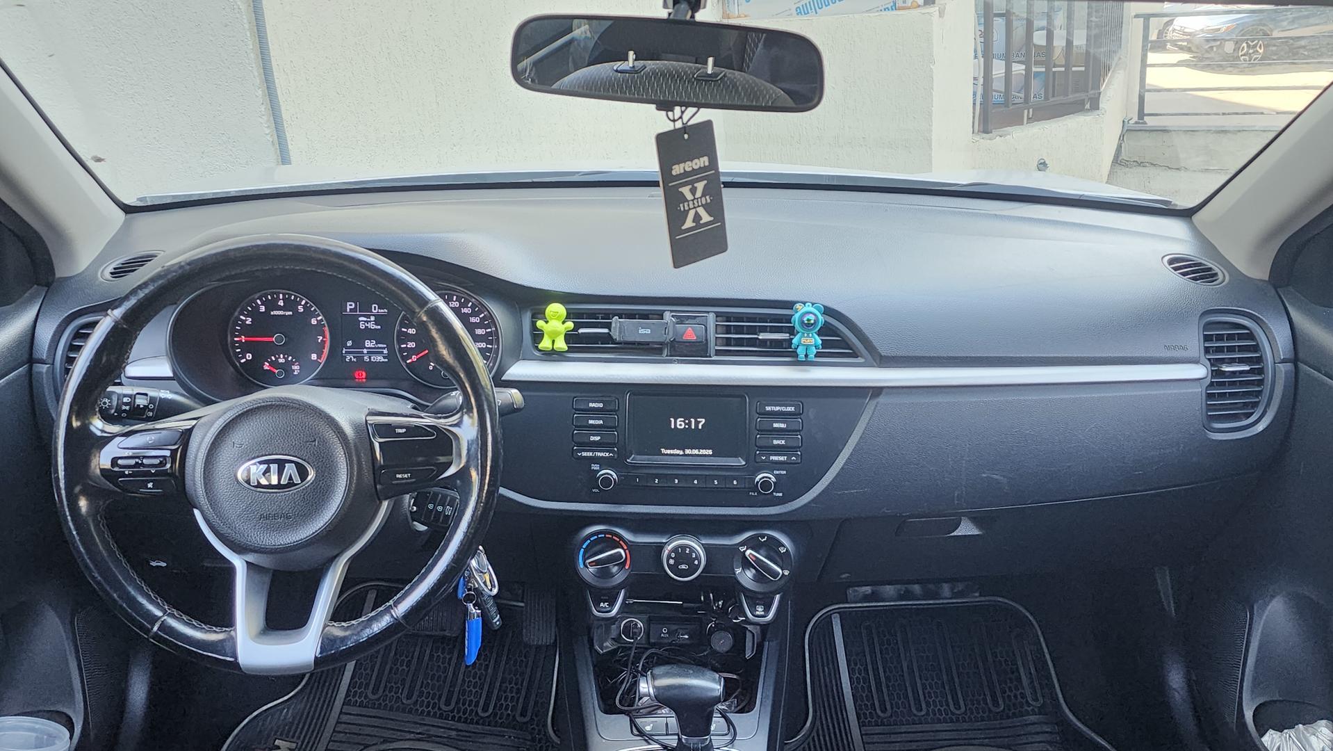 Kia Rio 2018 — photo 2