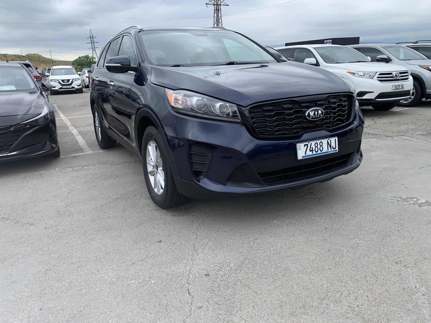 Kia Sorento 2018 — photo 2