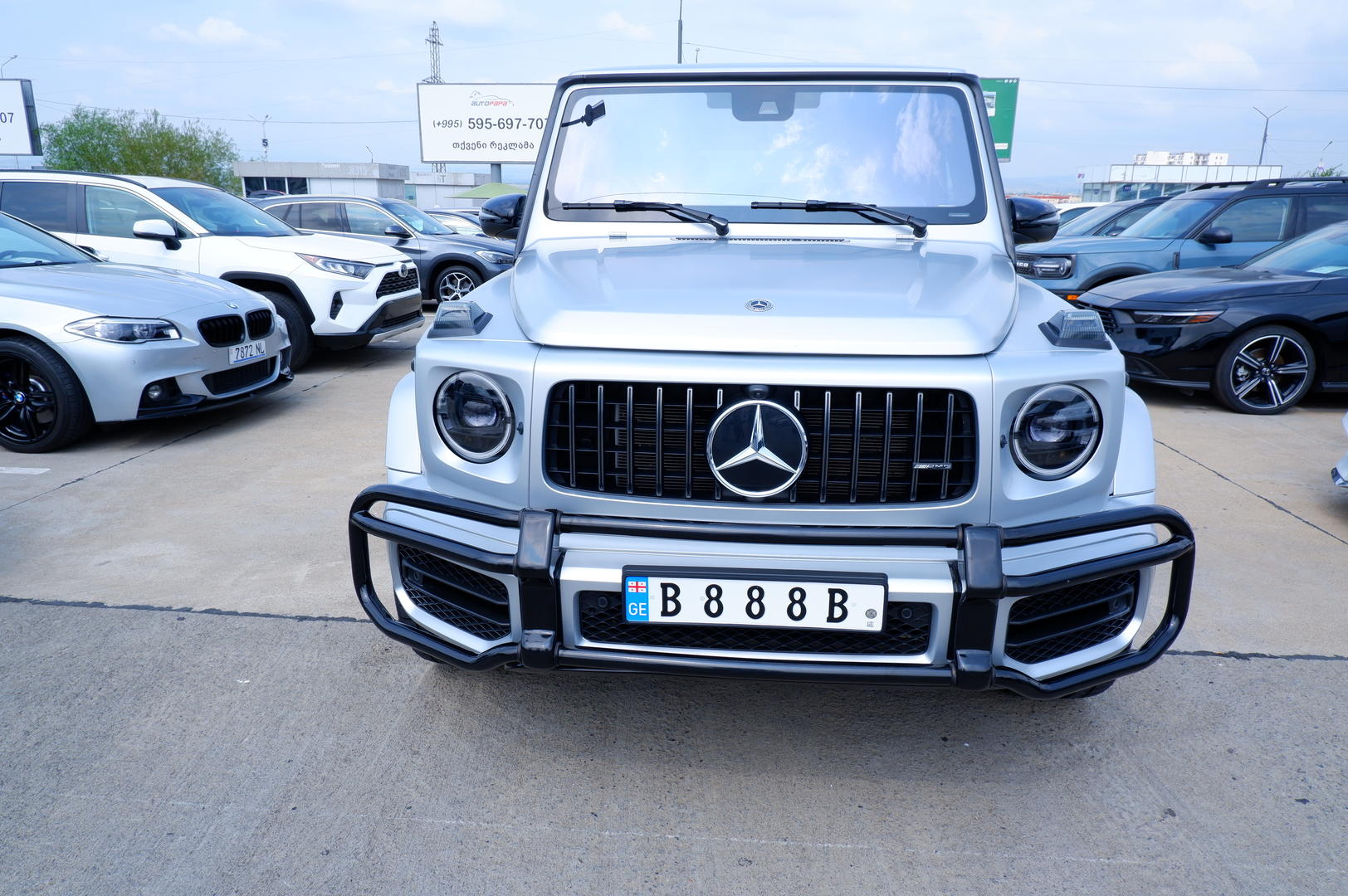 Mercedes-Benz G 550