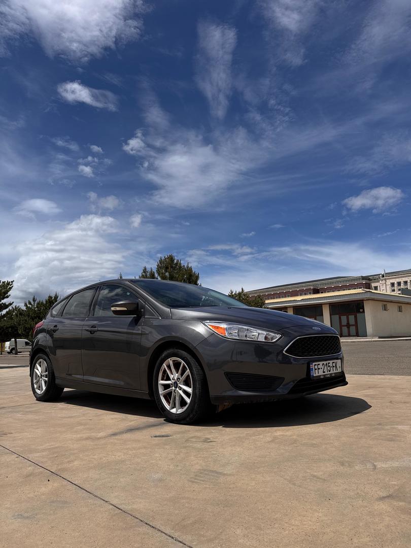 Ford Focus 2017 — photo 2
