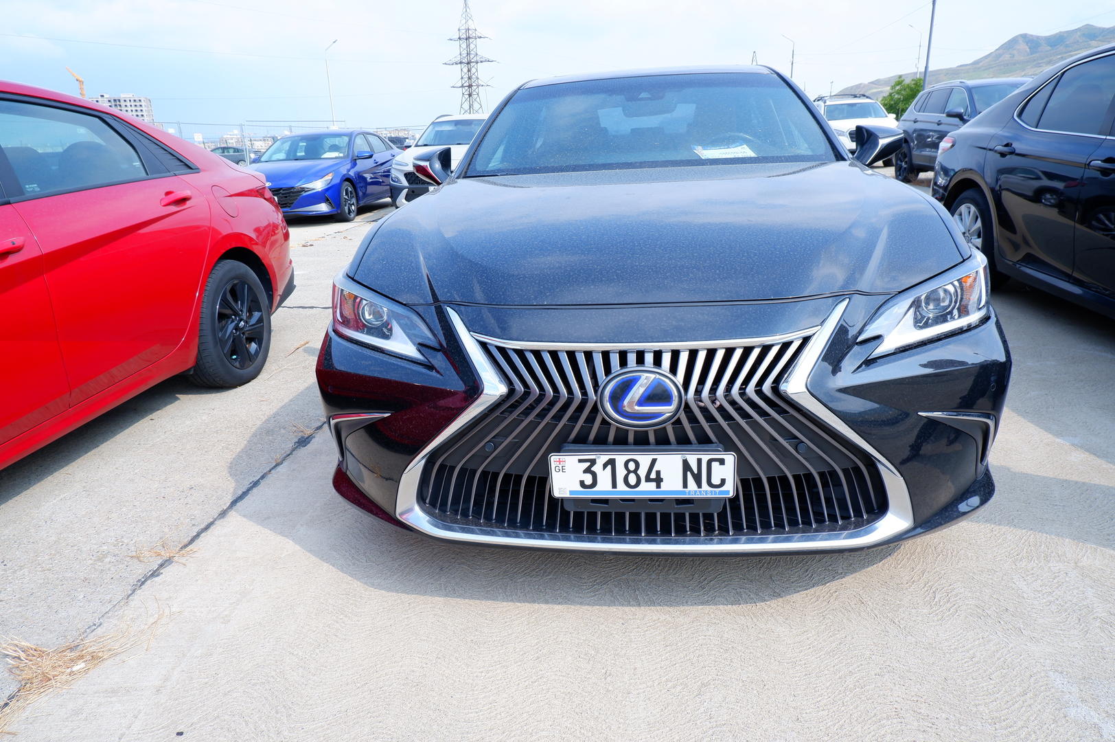Lexus ES 300 2021 — photo 2