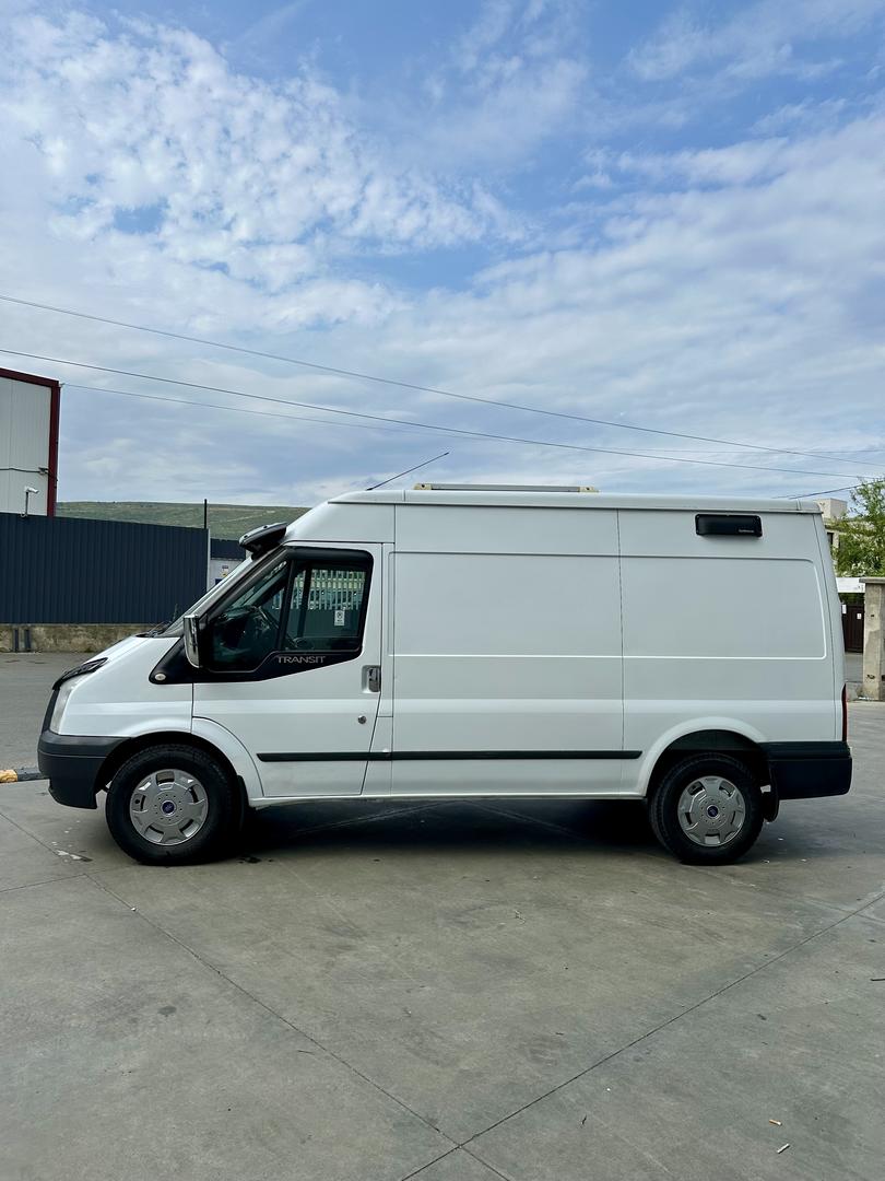 Ford Transit 2013 — photo 2