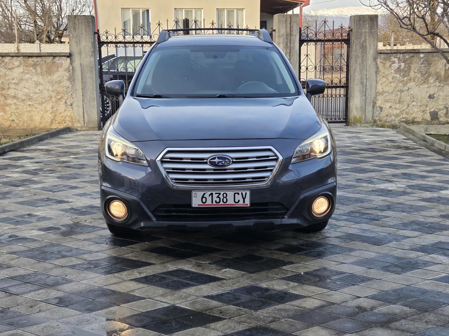 Subaru Outback 2016 — photo 2