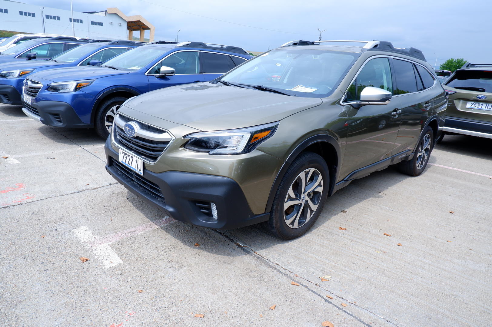 Subaru Outback 2020 — photo 2