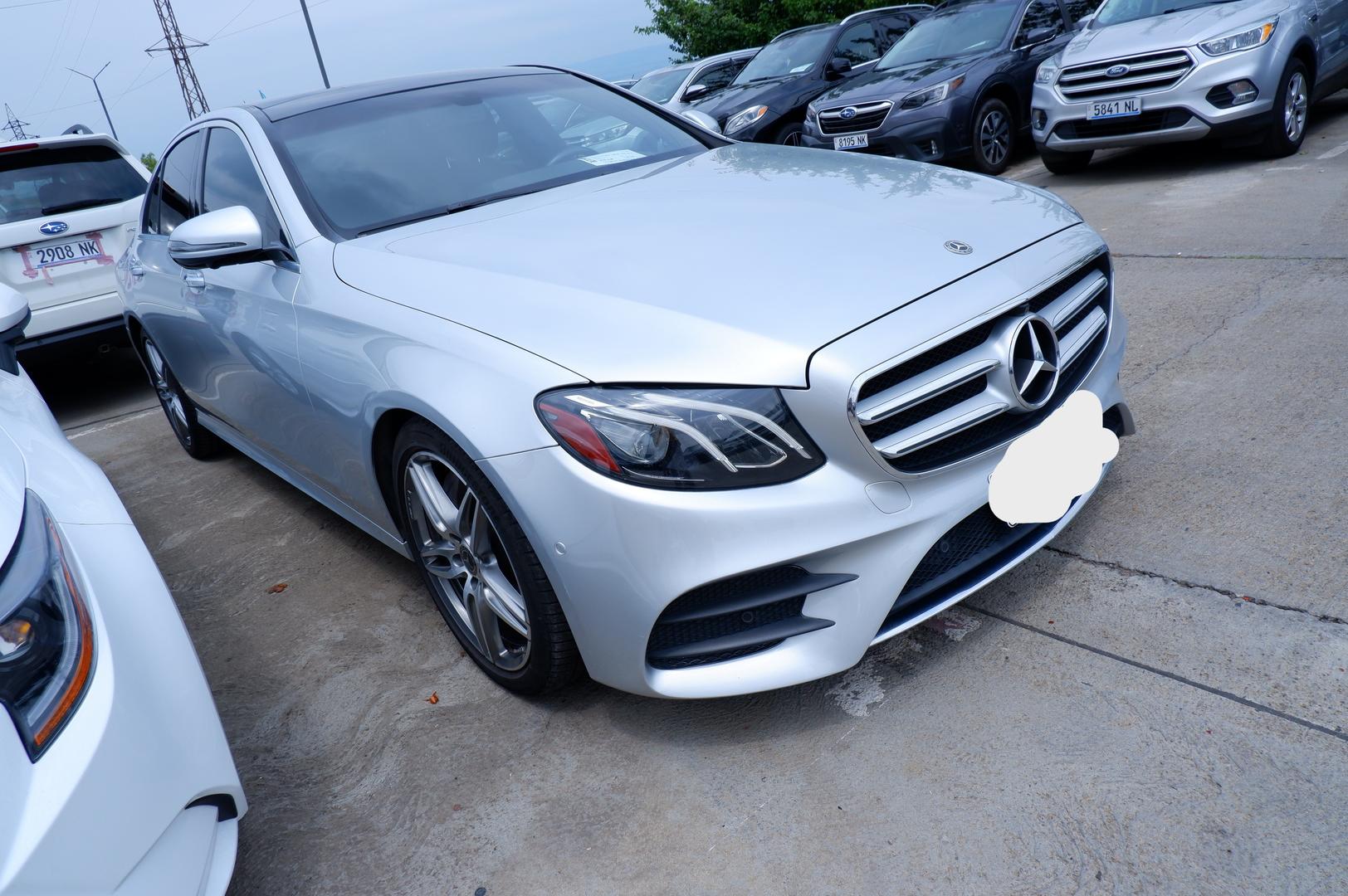 Mercedes-Benz E 300 2018 — photo 2