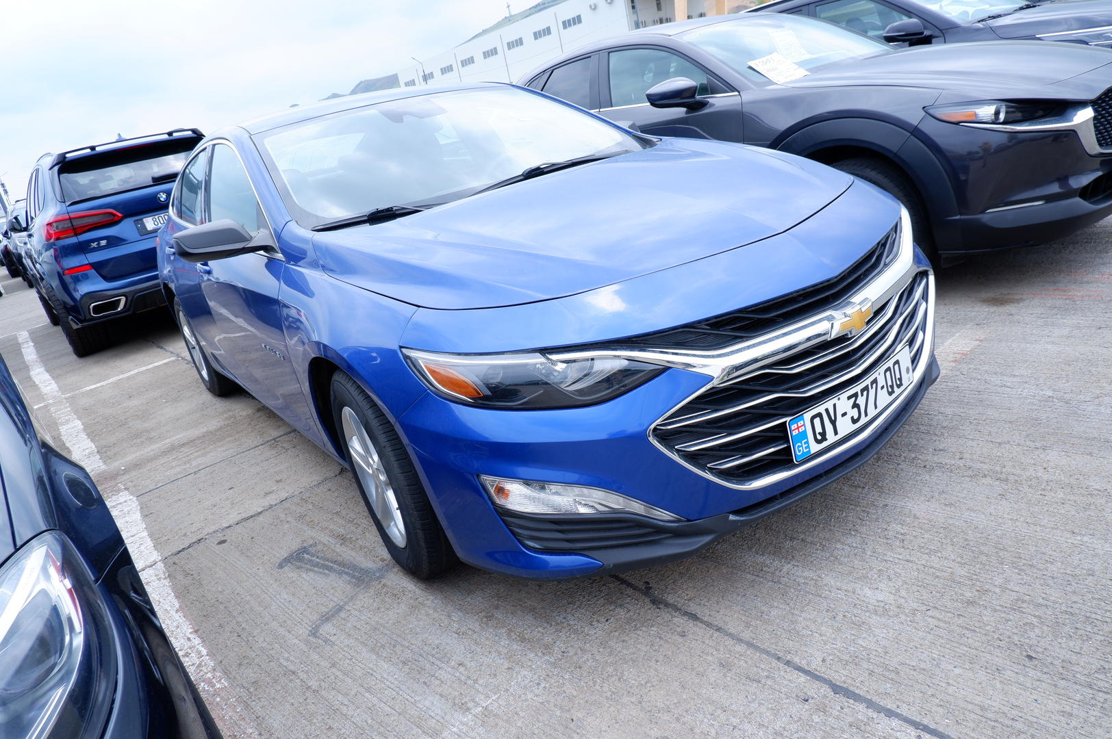 Chevrolet Malibu 2023 — photo 2