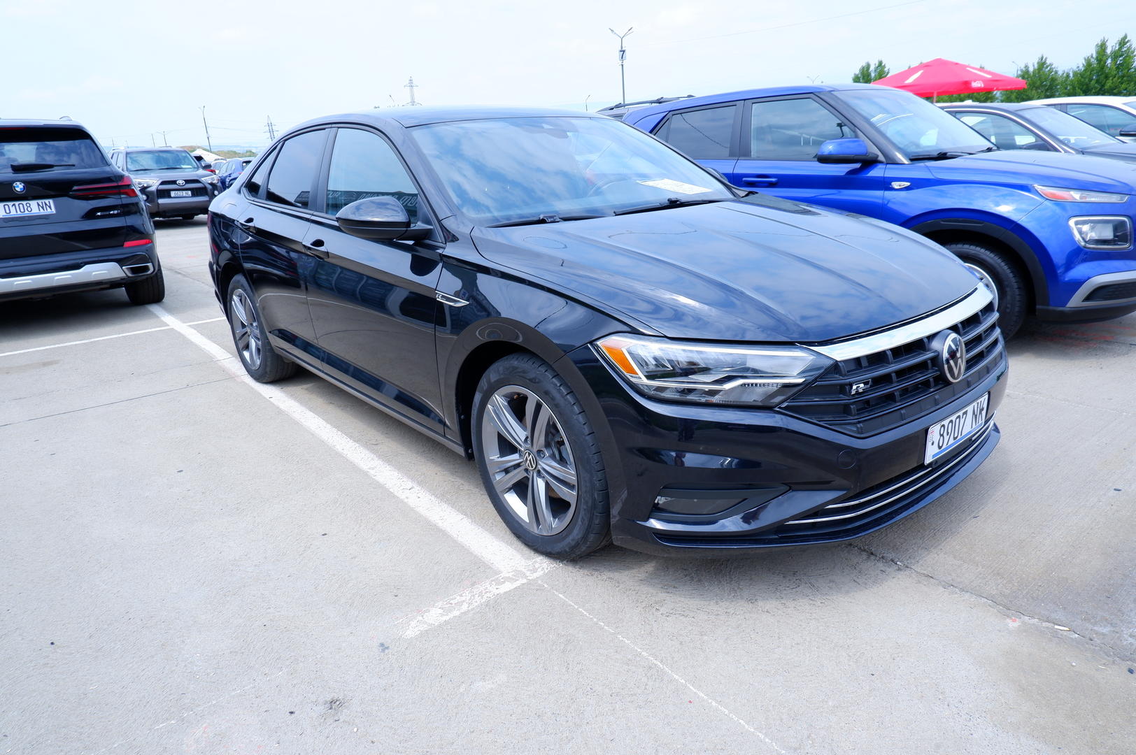 Volkswagen Jetta 2021 — photo 2