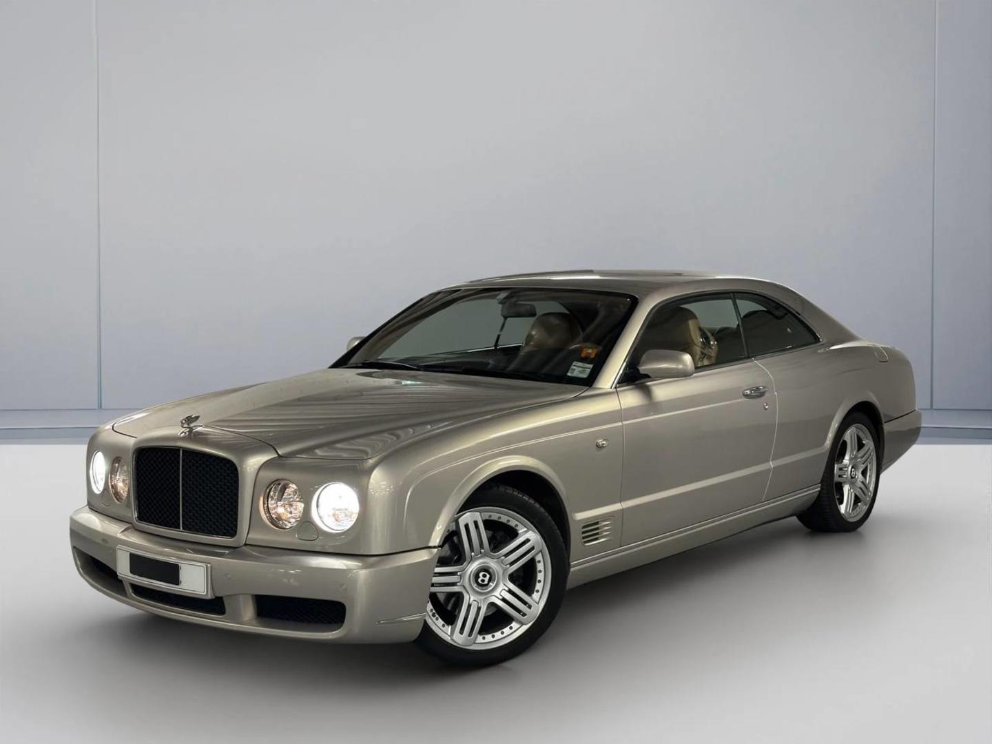 Bentley Brooklands 2009 — photo 2