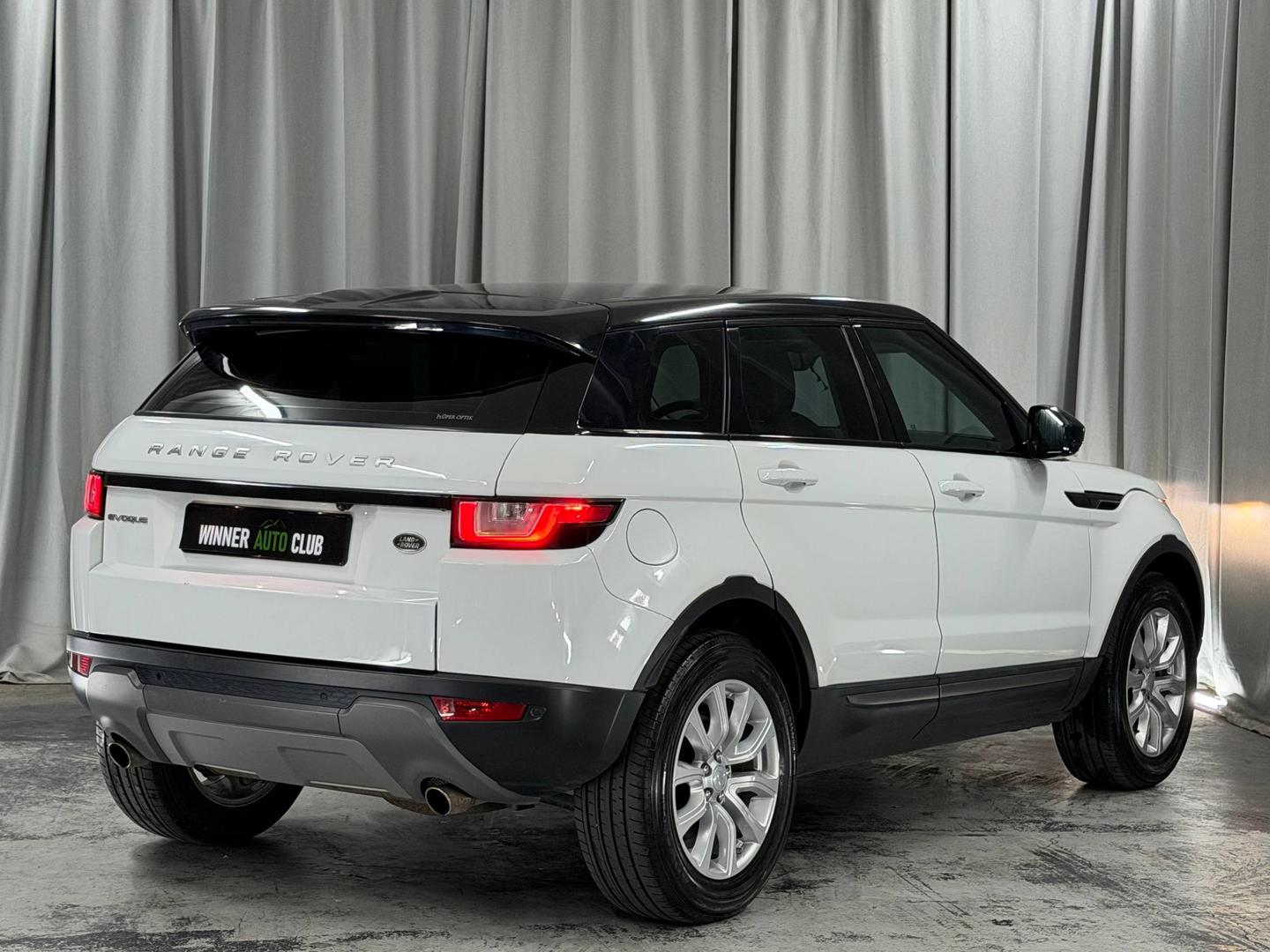 Land Rover Range Rover Evoque 2017 — photo 2