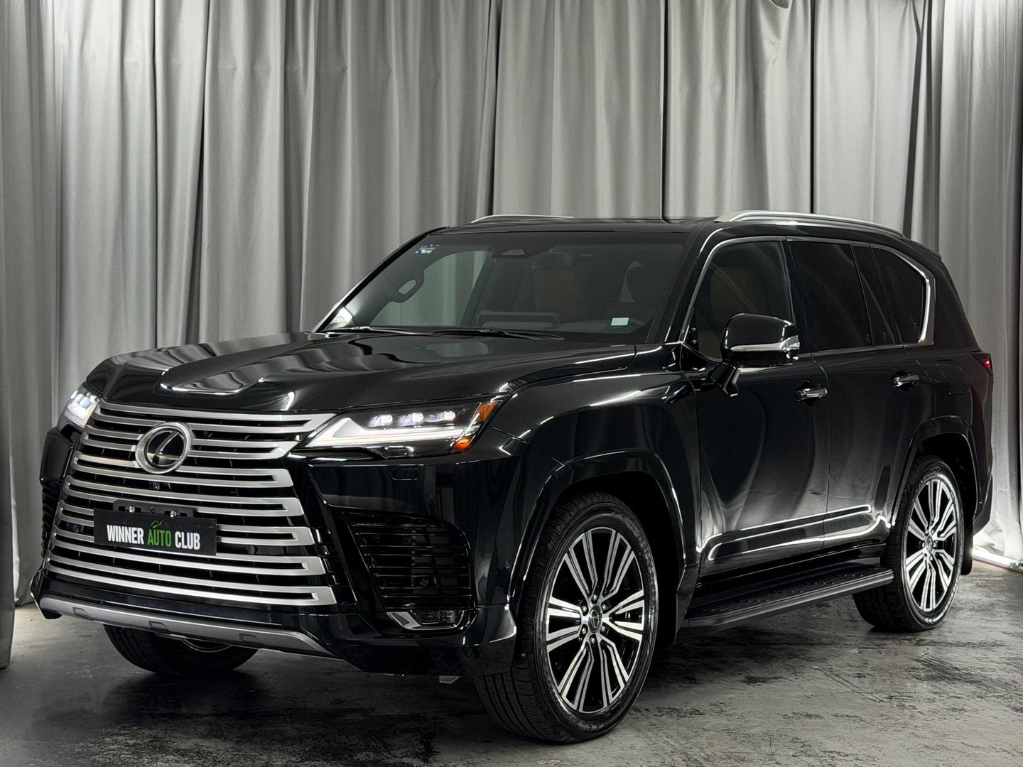 Lexus LX 700h