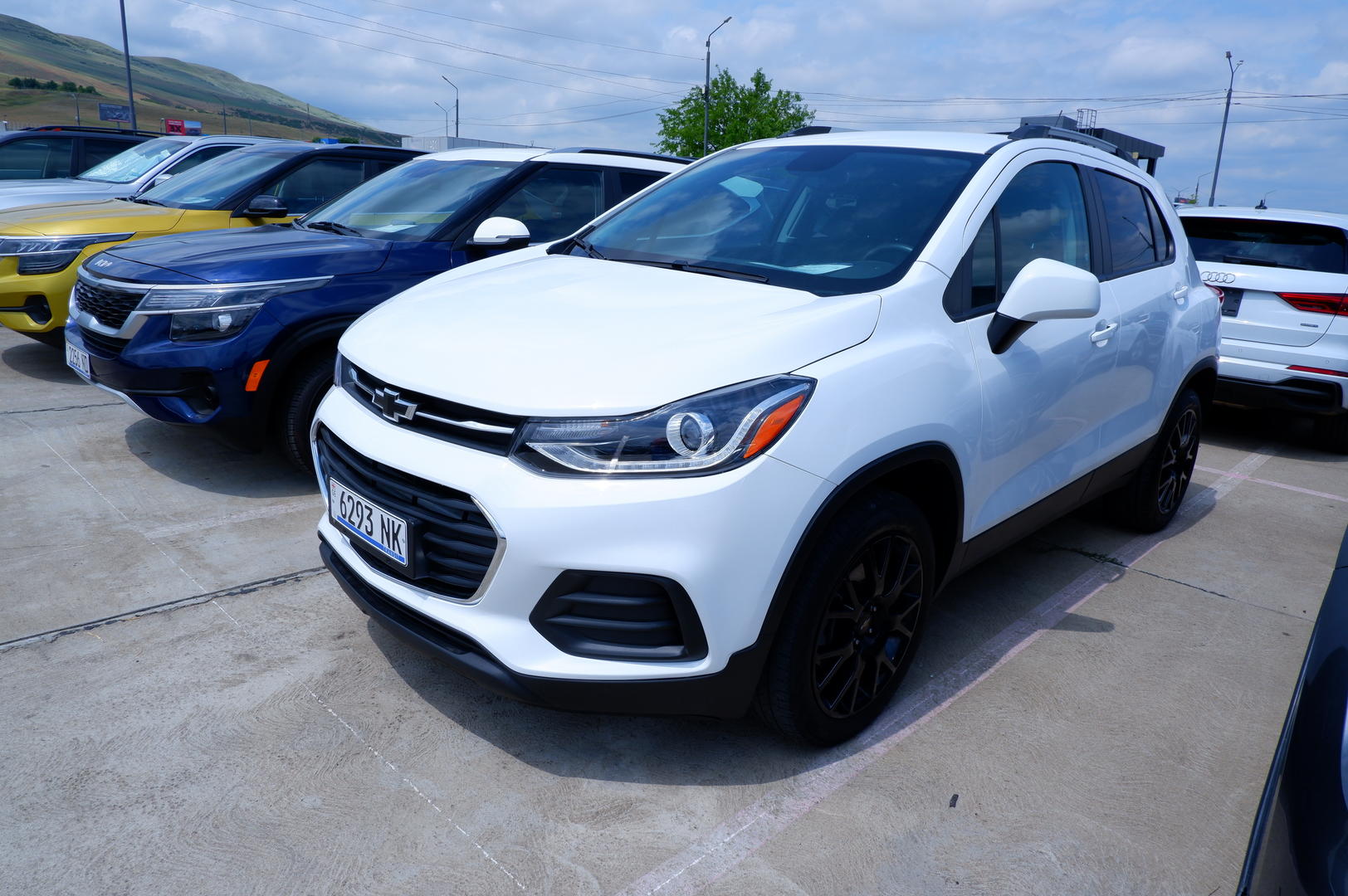Chevrolet Trax 2022 — photo 2