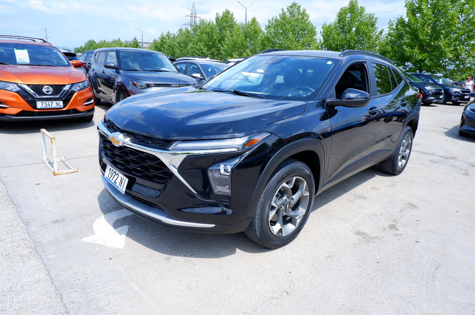 Chevrolet Trax 2023 — photo 2