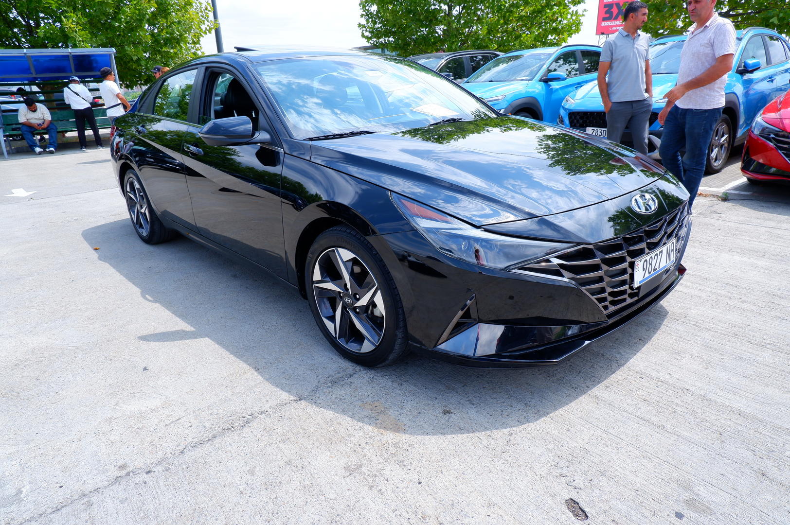 Hyundai Elantra 2022 — photo 2