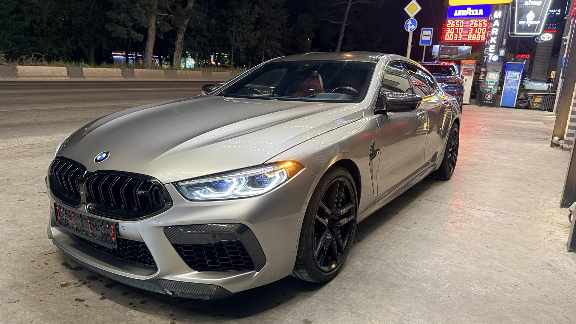 BMW M8