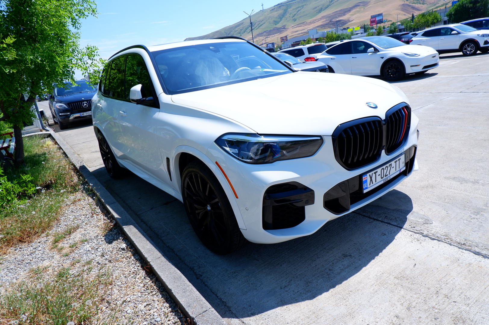 BMW X5 2022 — photo 2