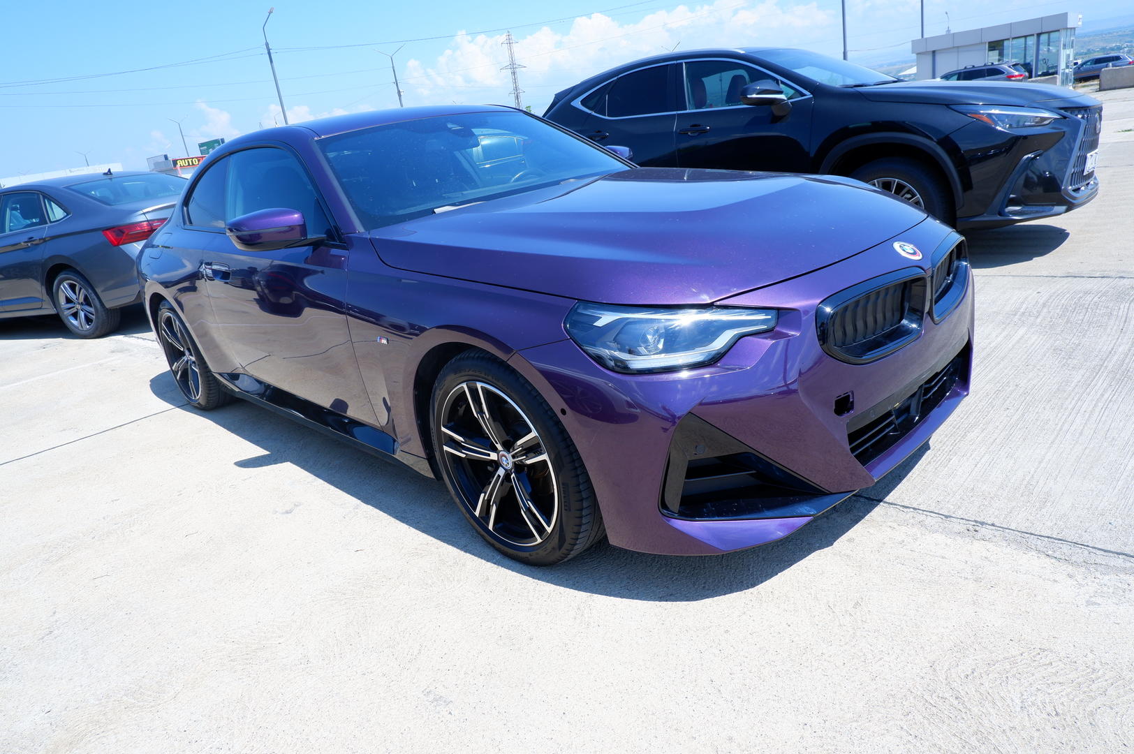 BMW 218 2022 — photo 2
