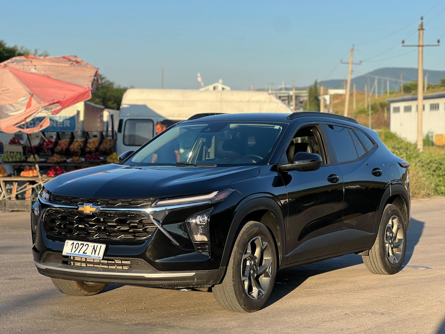 Chevrolet Trax 2023 — photo 2