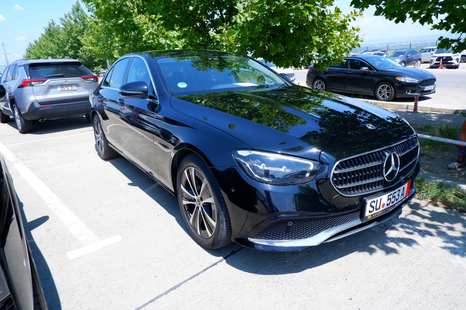 Mercedes-Benz E 300 2020 — photo 2