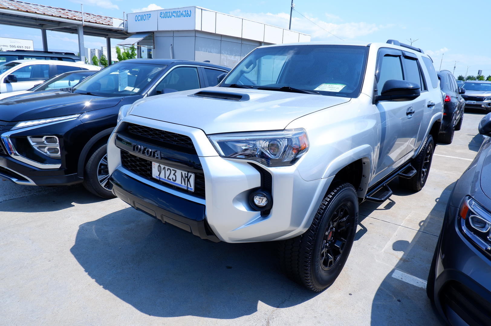 Toyota 4Runner 2016 — photo 2