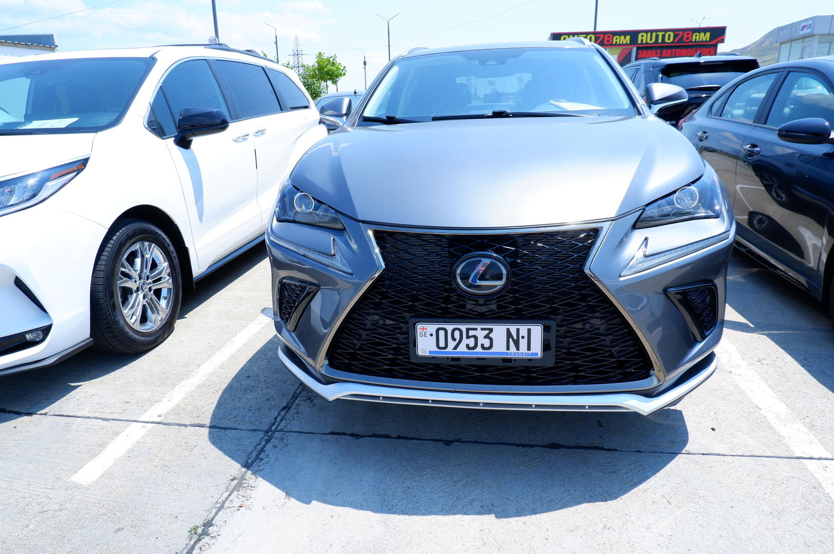 Lexus NX 300 2020 — photo 2