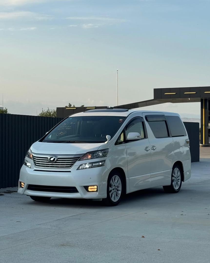 Toyota Alphard 2008 — photo 2