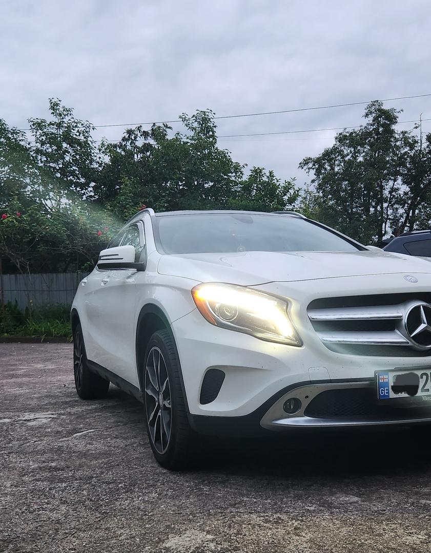 Mercedes-Benz GLA 250
