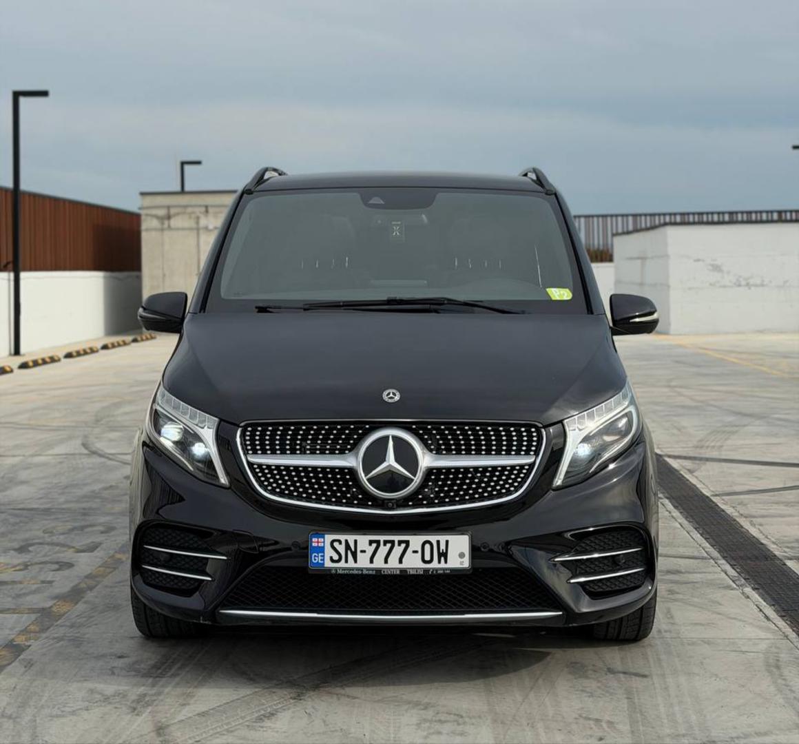 Mercedes-Benz V 250