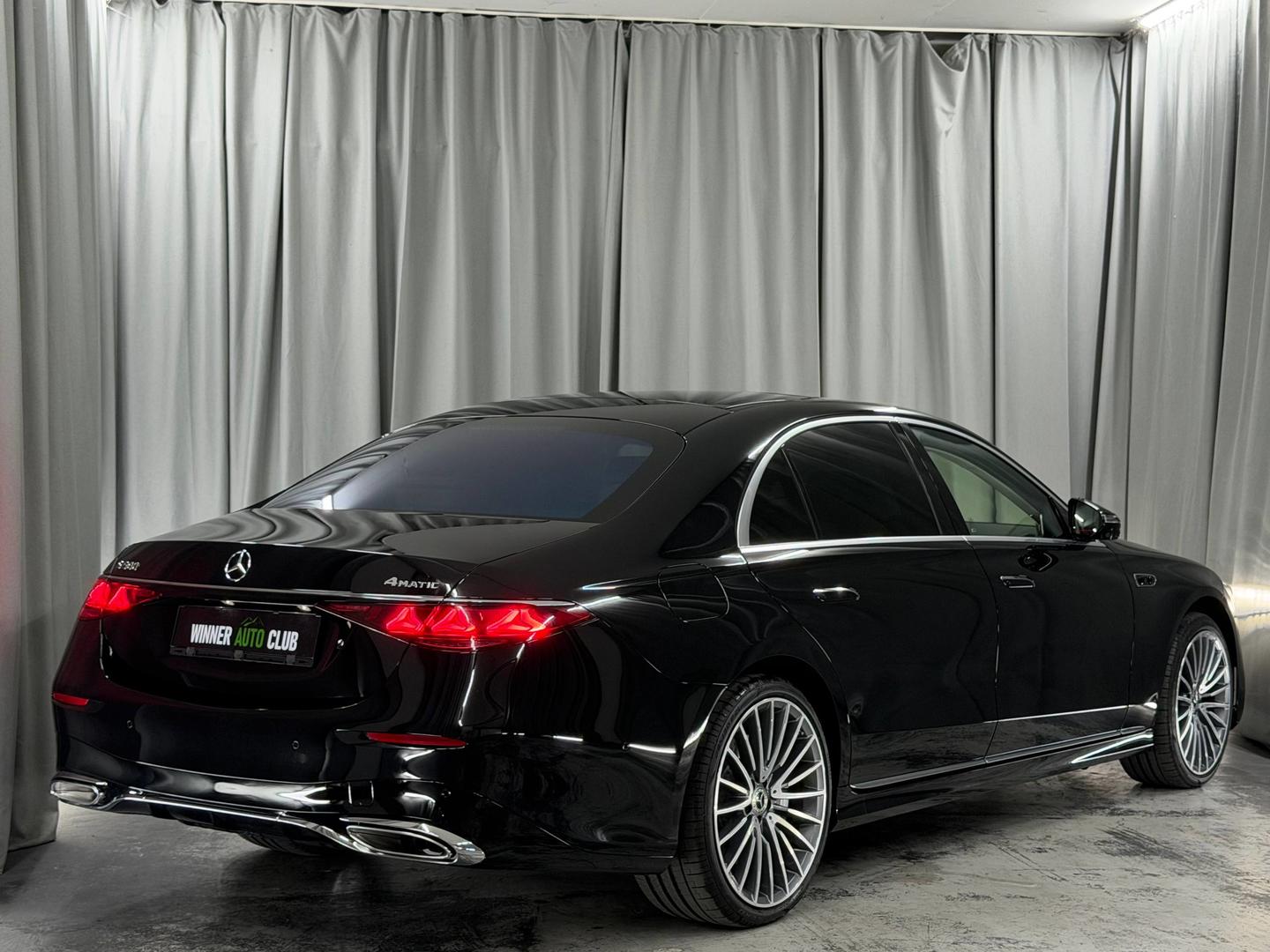 Mercedes-Benz S 580 2026 — photo 2