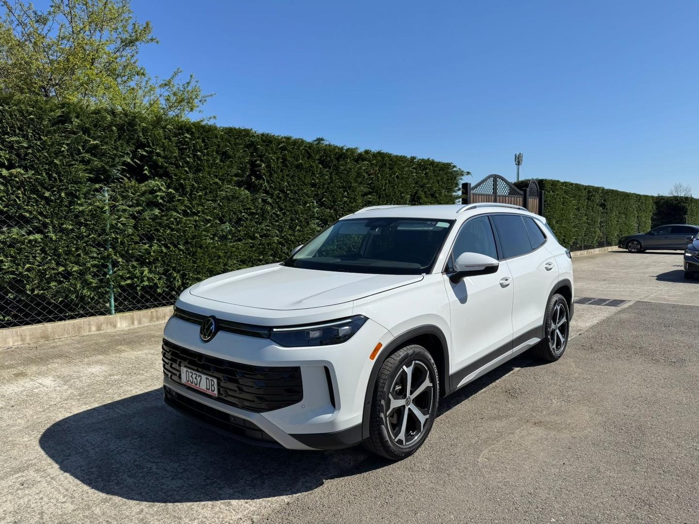Volkswagen Tiguan 2019 — photo 2