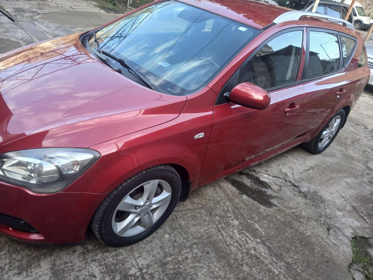 Kia Cee'd 2013 — photo 2