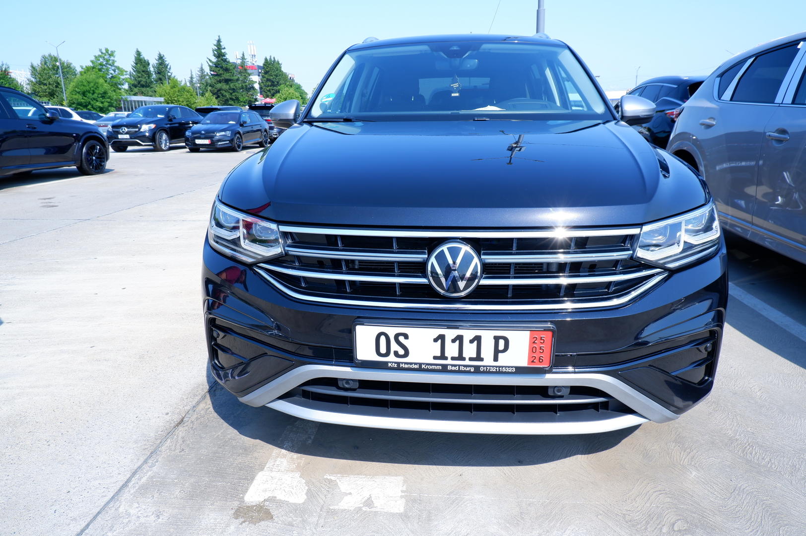 Volkswagen Tiguan 2023 — photo 2