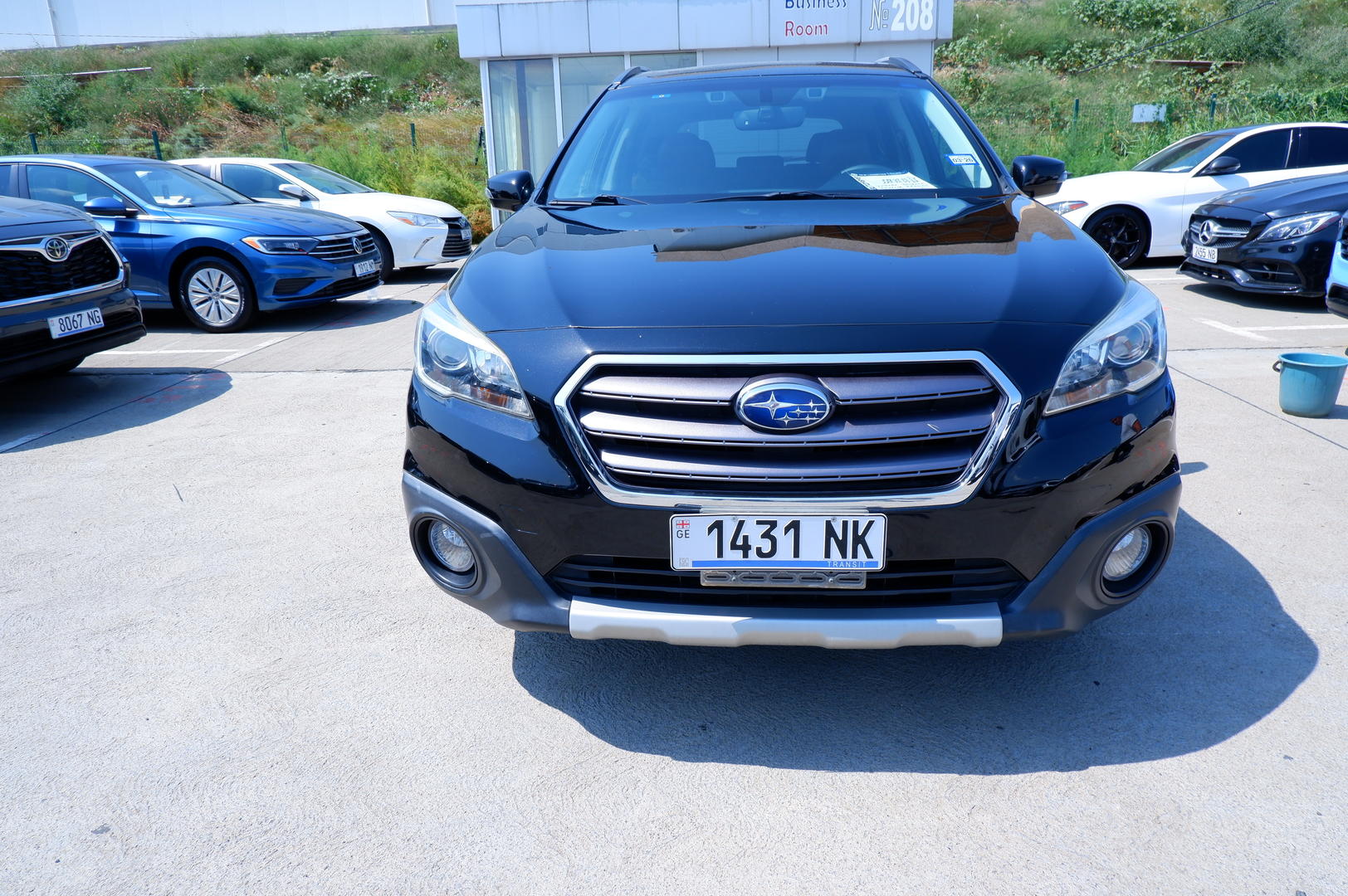 Subaru Outback 2016 — photo 2