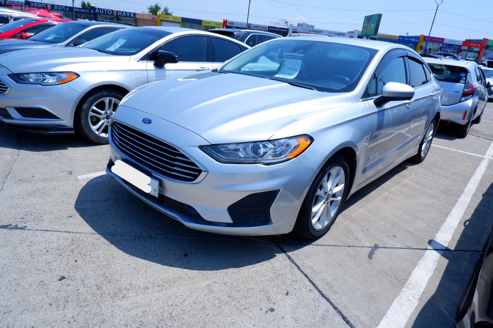 Ford Fusion 2018 — photo 2
