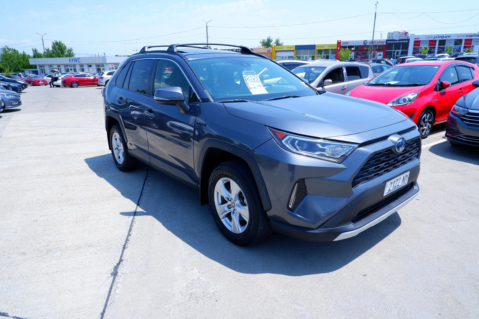 Toyota RAV4 2021 — photo 2