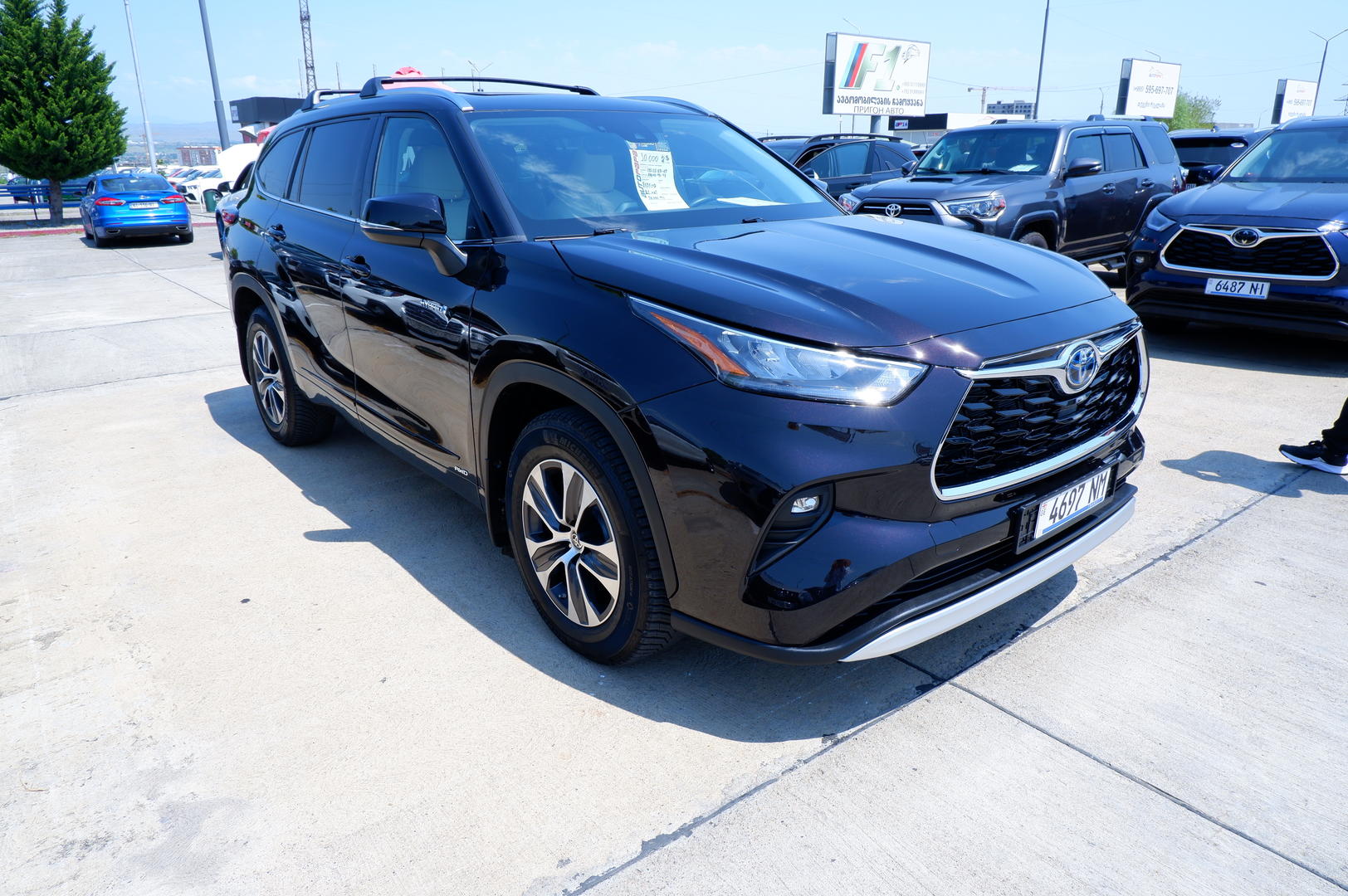 Toyota Highlander 2020 — photo 2