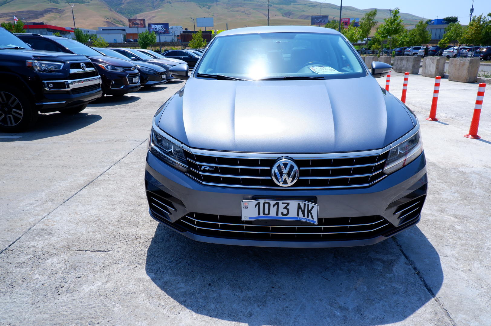 Volkswagen Passat 2018 — photo 2