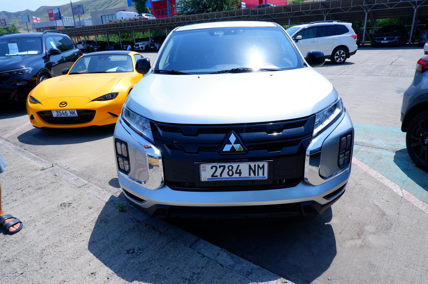 Mitsubishi Outlander Sport 2022 — photo 2
