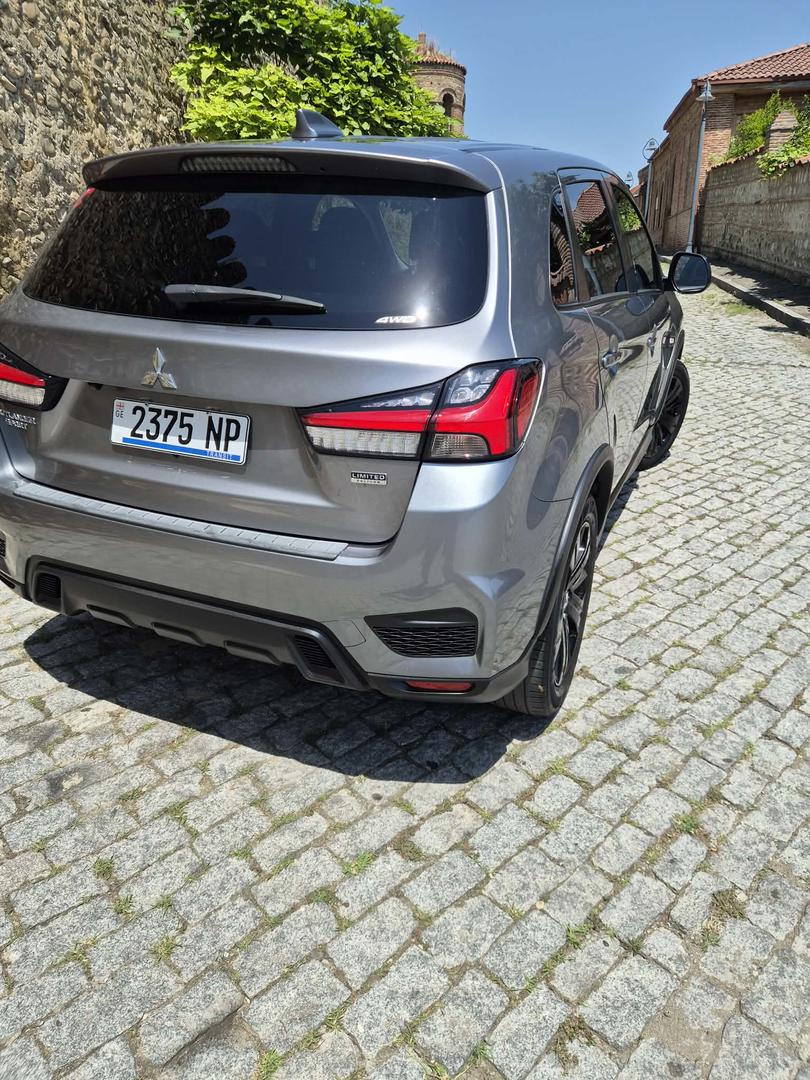 Mitsubishi Outlander Sport