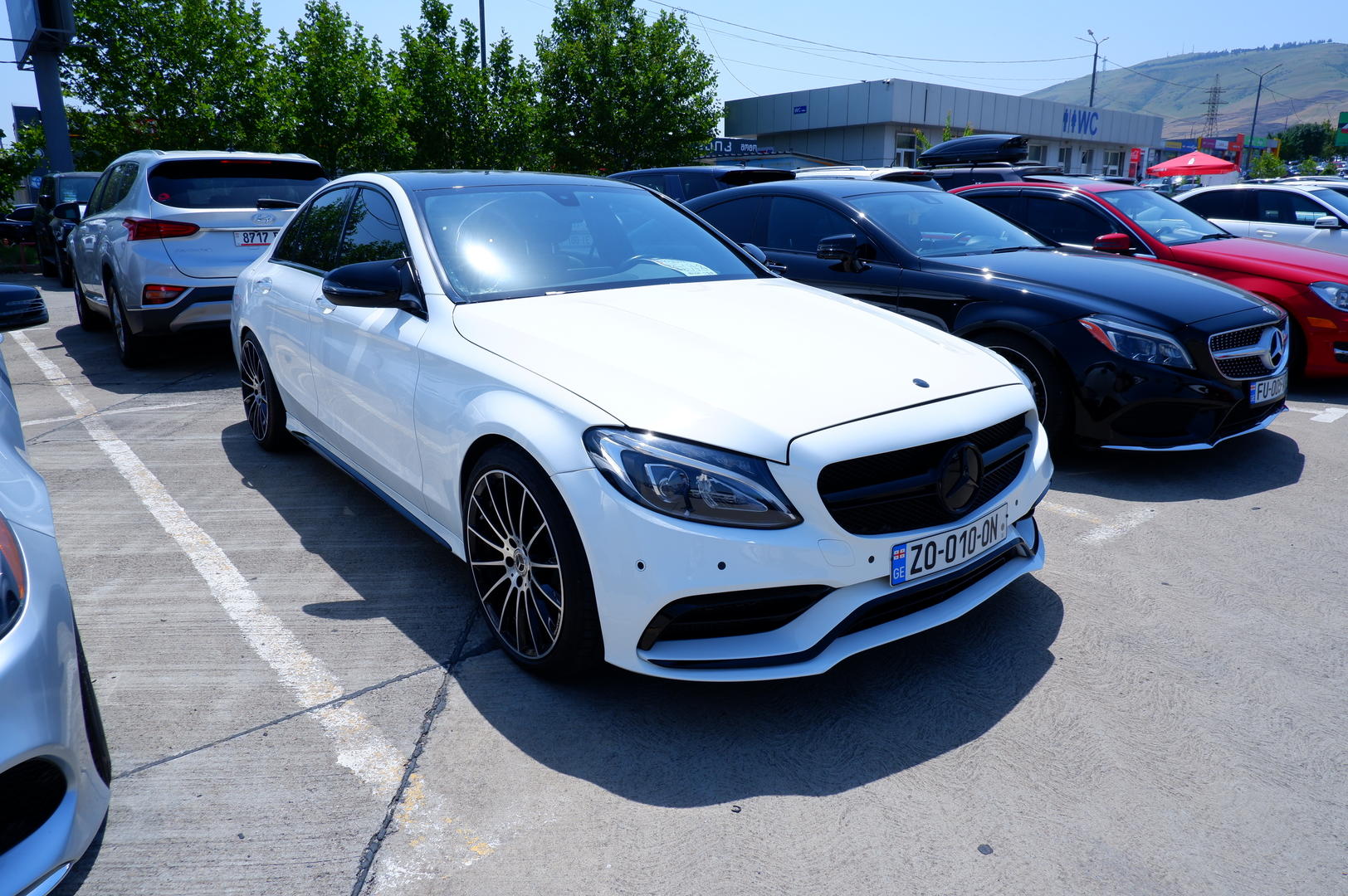 Mercedes-Benz C 63 AMG 2018 — photo 2